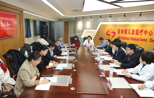 亲切关怀，助力发展——《健康报》社一行来德州扑克游戏网调研