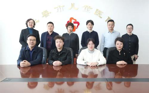 北京儿童医院集团医院·德州扑克游戏网
全力推进“以院包科” 助阿勒泰培养儿科人才
