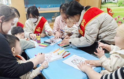 送关怀到患者身边，德州扑克游戏网“学雷锋志愿服务活动月”正式启动